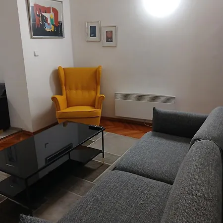 Apartment Havlickova *